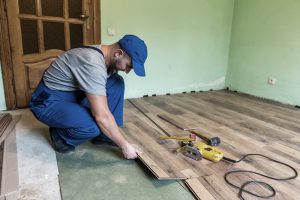 hardwood & laminate floors